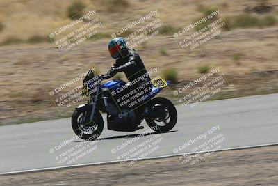 media/Apr-20-2025-AHRMA (Sun) [[393a79c373]]/Race/Group 8/Turn 4b/